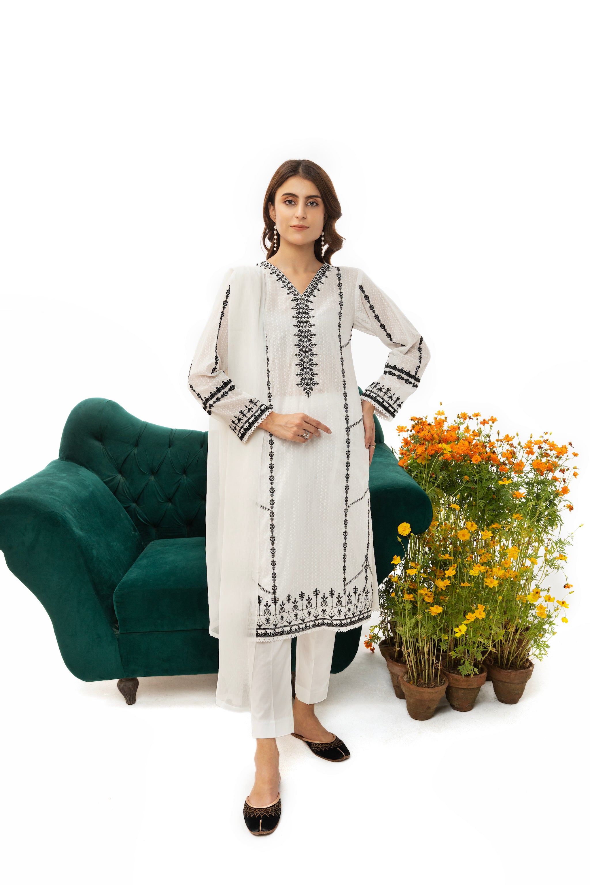 3 PIECE - EMBROIDERED NEEDLE JACQUARD SUIT BY ARFA RIWAJ SUMMER 2023 EID COLLECTION