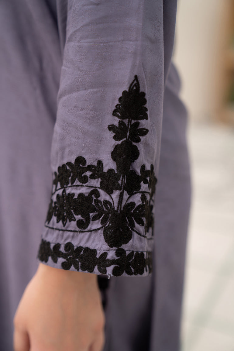 3 Piece Linen Suit-Embroidered (Pret) Winter 23 by ArfaRiwaj